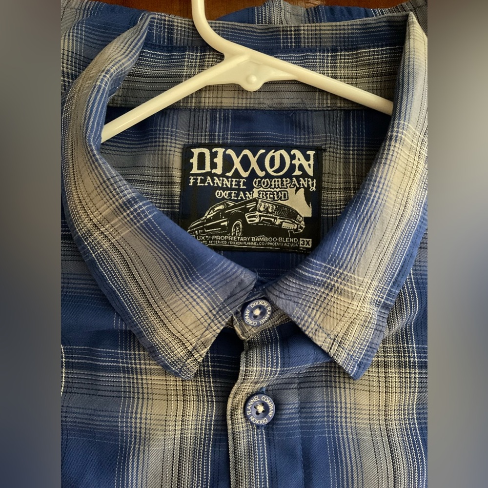 ◦Dixxon Men’s Bamboo 3Xl
◦Used in excellent condition
◦Fits true to size.